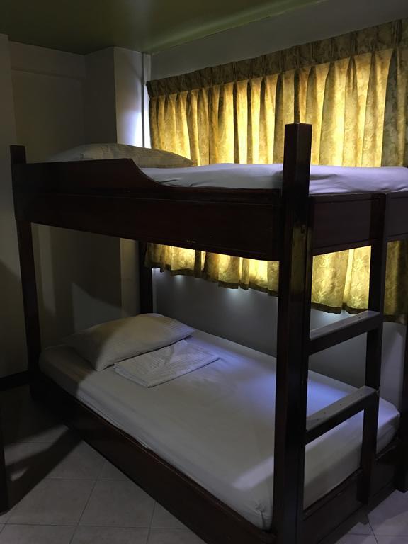 Verbena Hotel Cebu Extérieur photo
